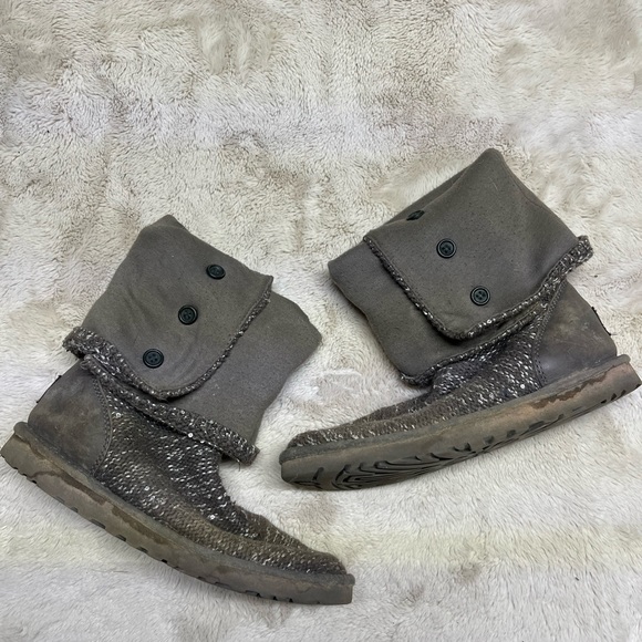 Sweater Sparkly Ugg Boots - Picture 6 of 10